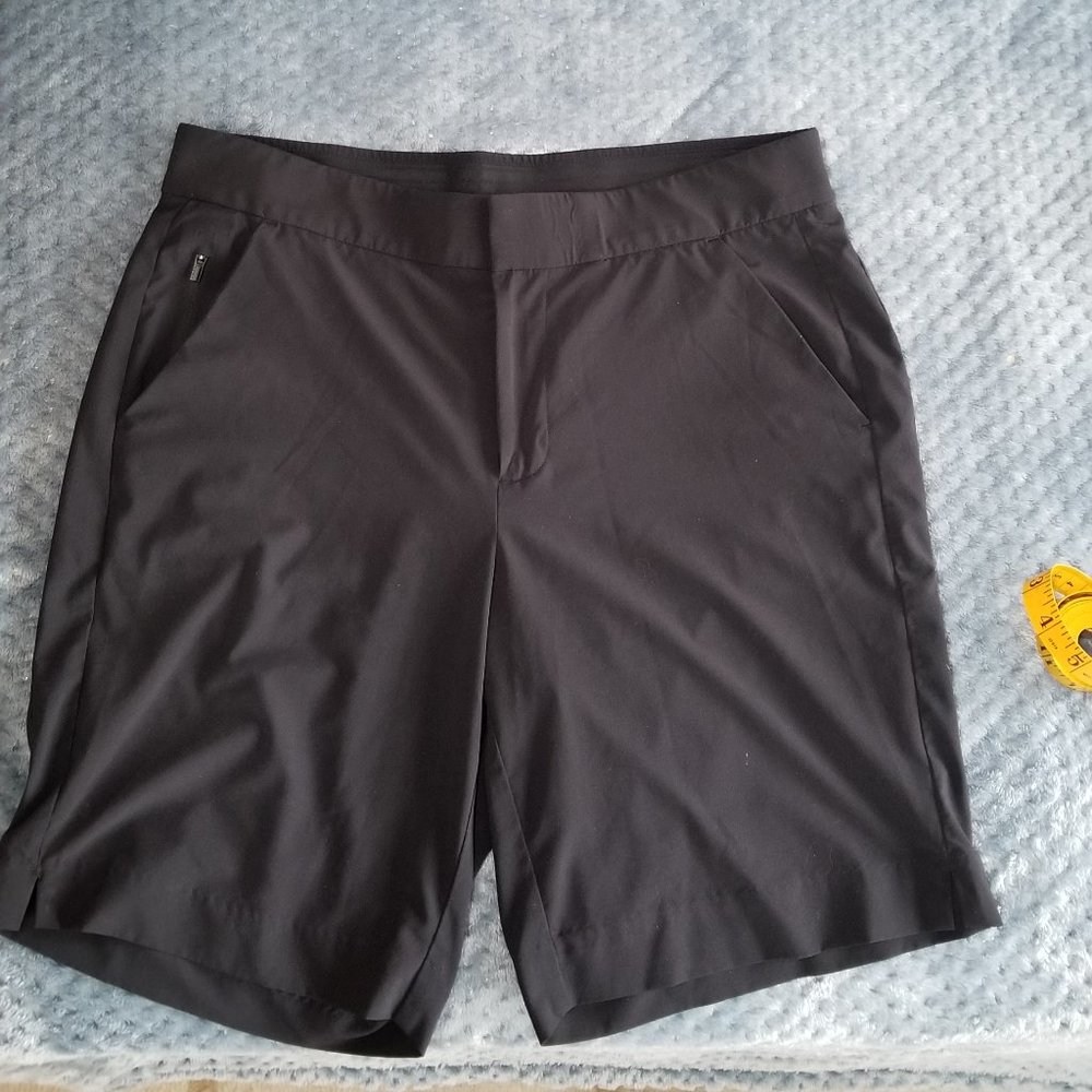 Athleta Tribeca 7" Bermuda Short - size 8